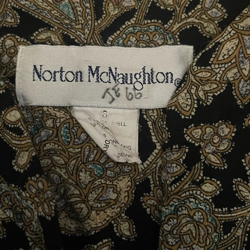 Norton Mcnaughton Vintage Forest Green & Gold Woman’s Sarong & Vest Suit Set - Picture 16 of 16